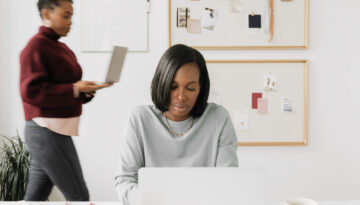 Crafting Your Brand Design: Brand Stylist vs. Web Designer vs. DIY
